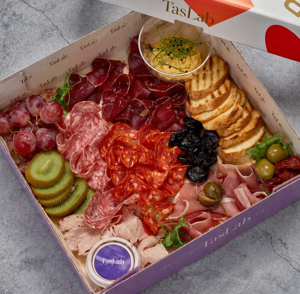 Red Wine Box, L