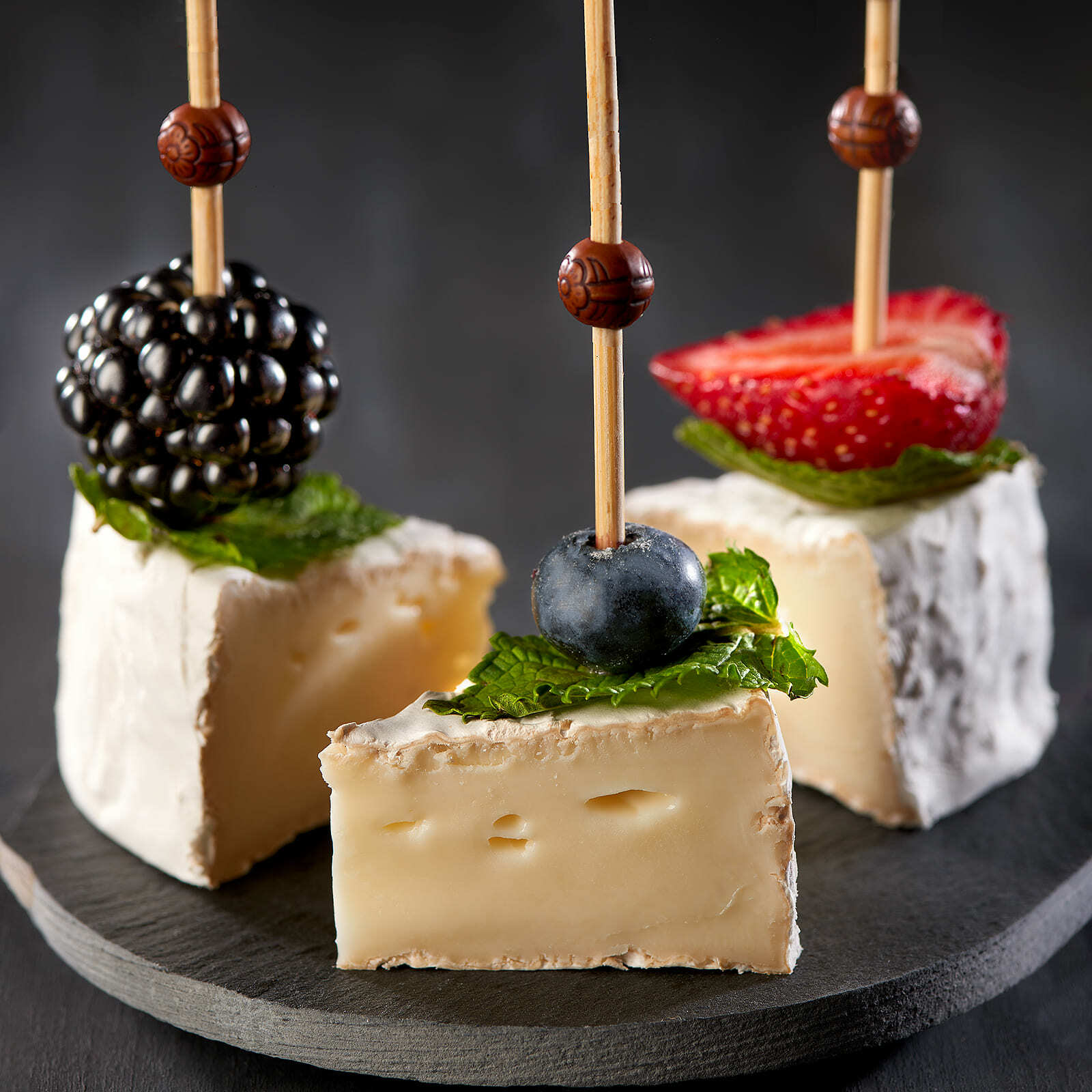Camembert Canapé