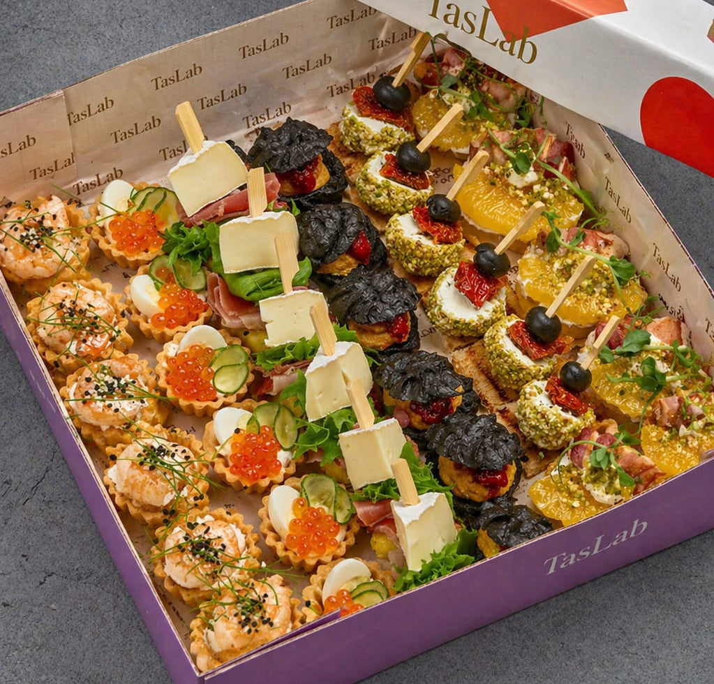 "Lady's Whim" Box, L
