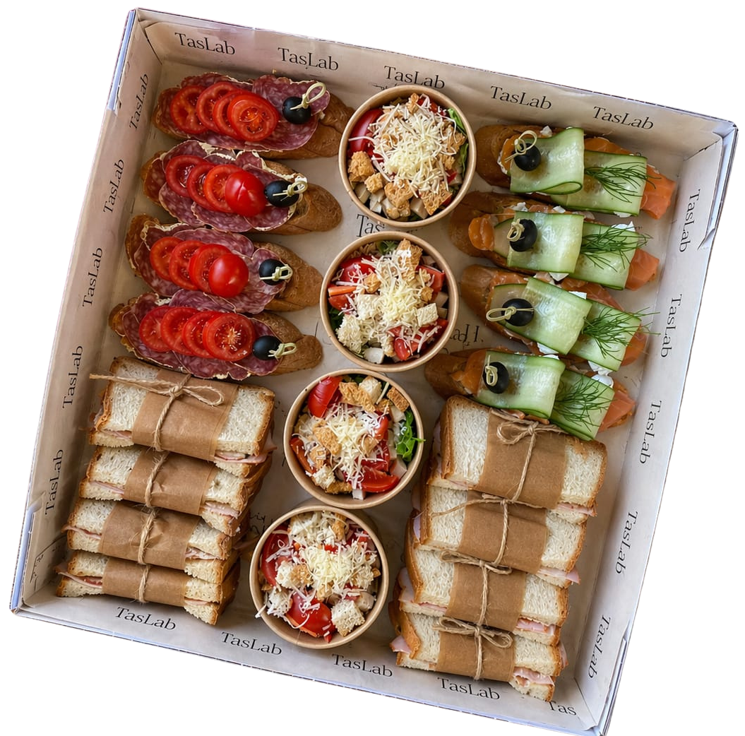 The Traveler's Gourmet Collection, XL